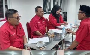 Calon ketua PAC PDI Perjuangan Se Solo Raya sedang mengikuti tesr wawancara. foto istimewa