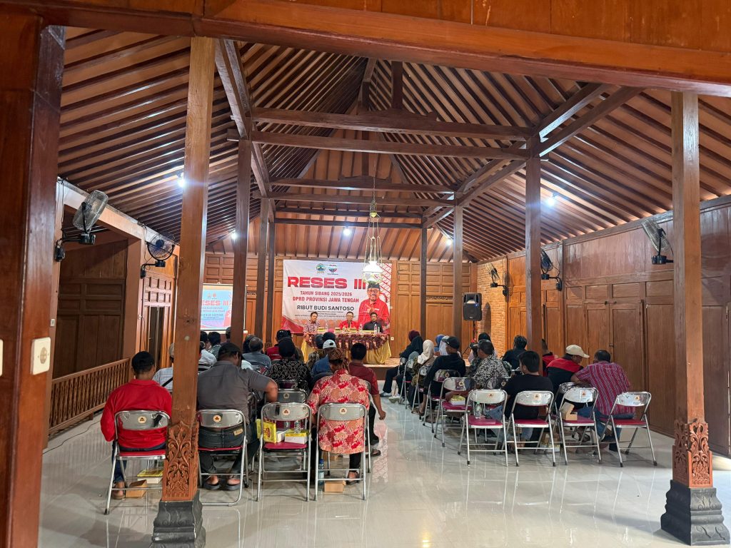 Ribut Budi Santoso Tampung Usulan Warga dalam Reses III di Kecamatan Simo